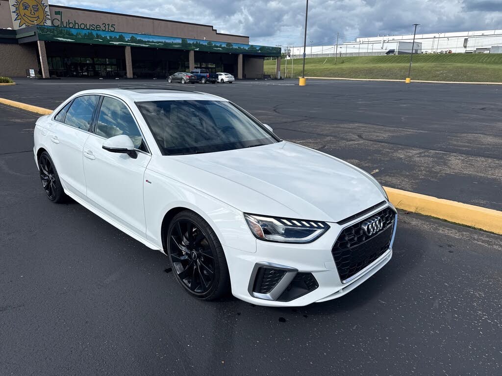2022 Audi A4 Premium Plus S line