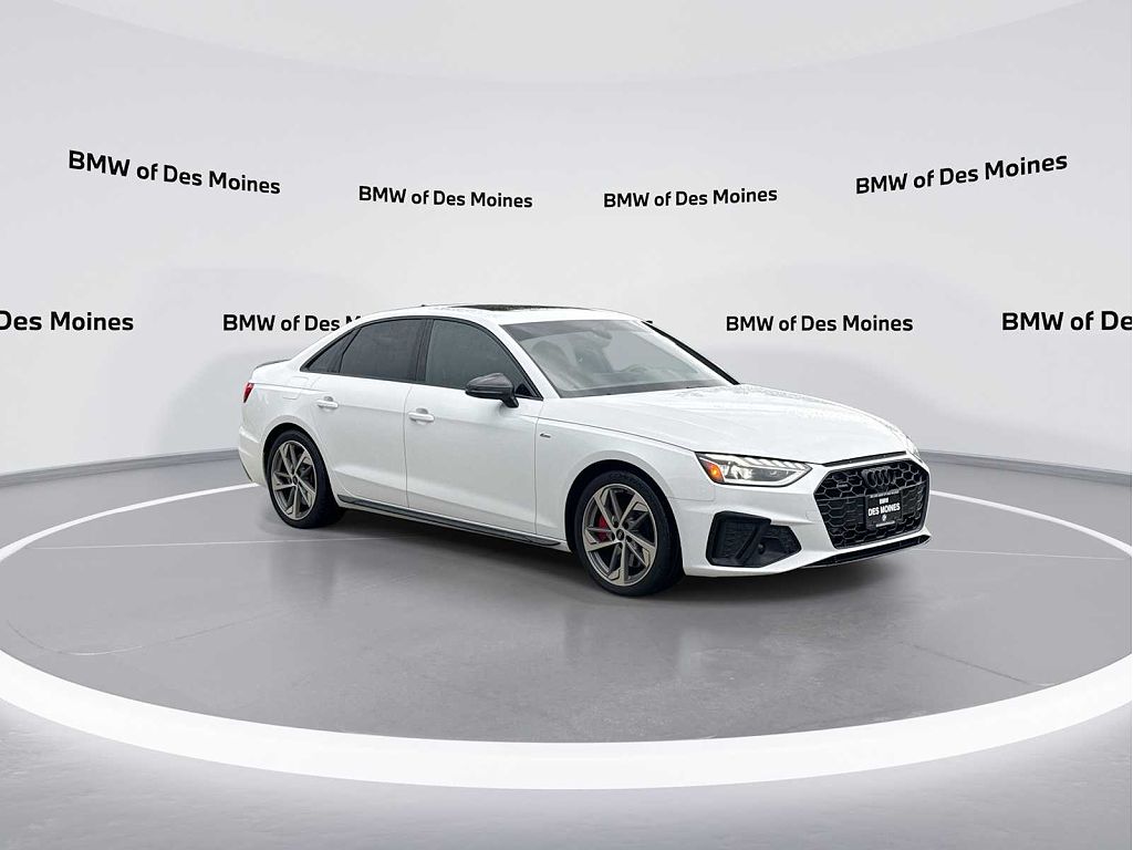2024 Audi A4 45 S line Premium