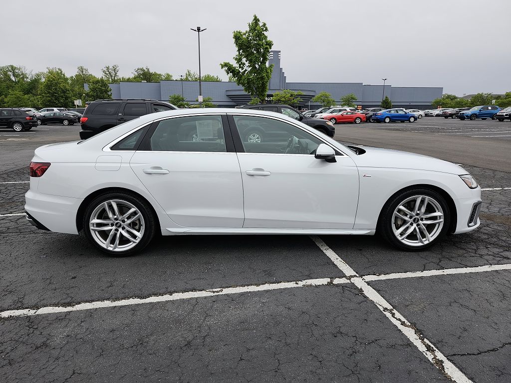 2022 Audi A4 Premium Plus S line