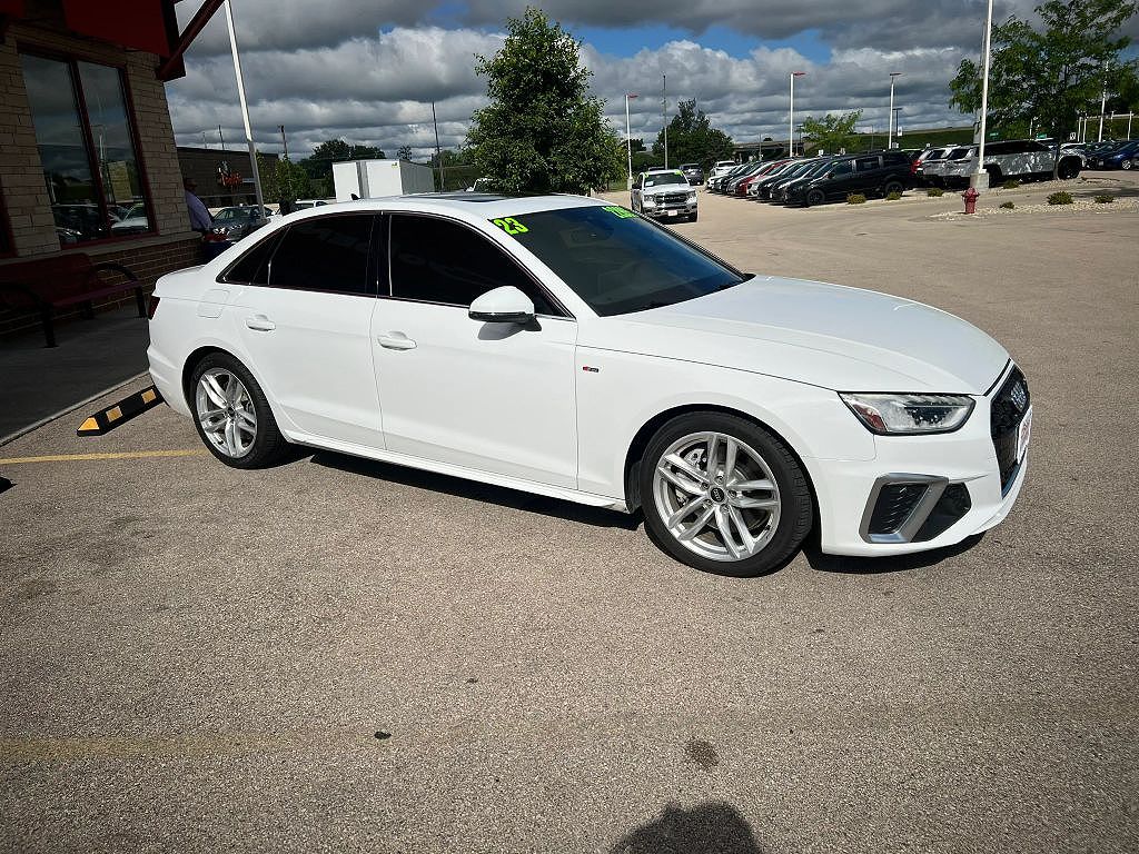2023 Audi A4 Premium Plus S line