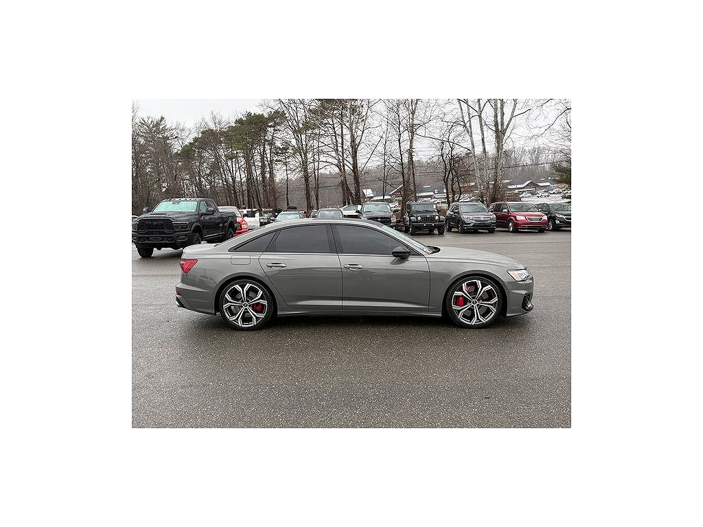 2025 Audi S6 Premium Plus