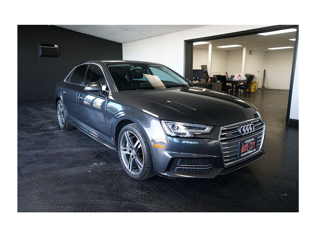 2018 Audi A4 2.0 TFSI Premium Plus quattro Summer of Audi