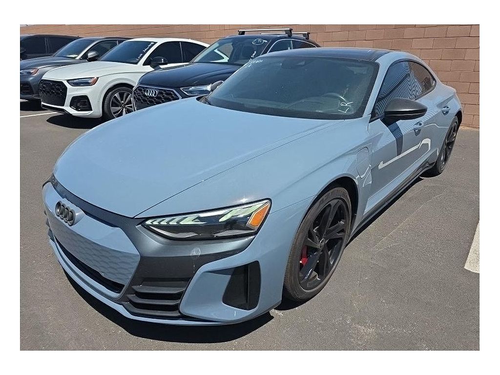2023 Audi e-tron GT Premium Plus