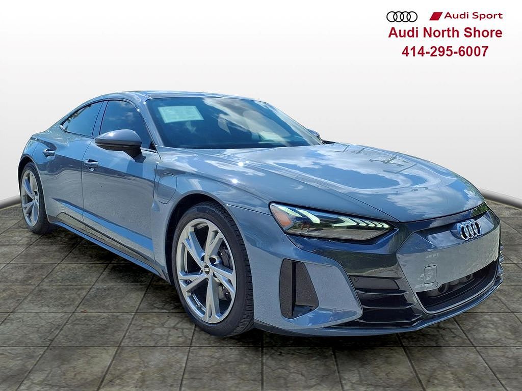 2023 Audi e-tron GT Premium Plus