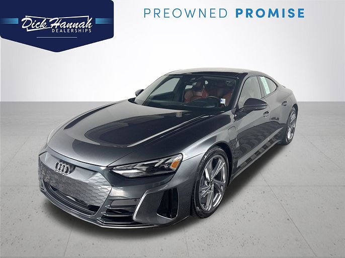 2024 Audi e-tron GT Premium Plus