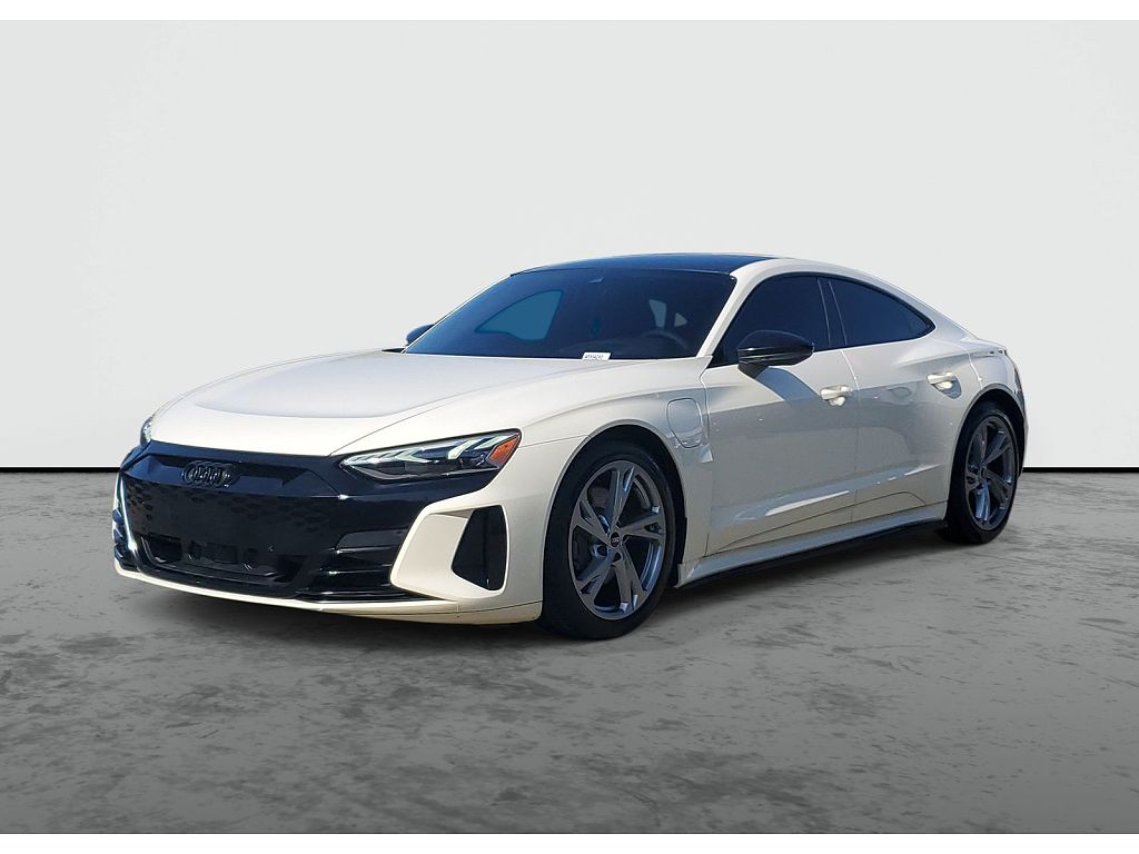 2023 Audi e-tron GT Premium Plus