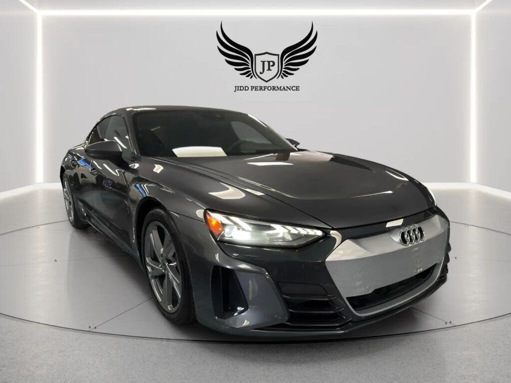 2022 Audi e-tron GT Premium Plus