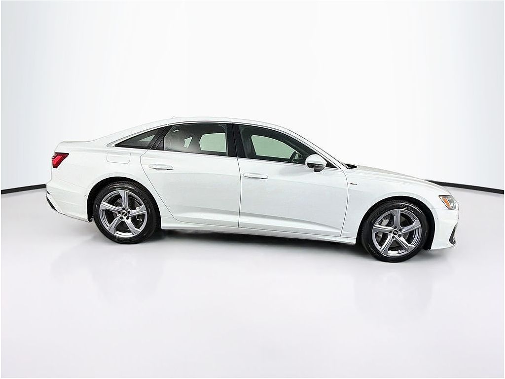 2024 Audi A6 Premium Plus