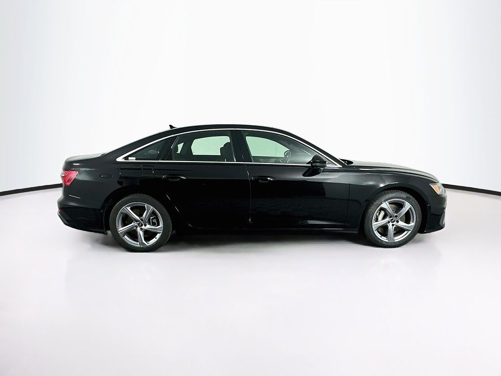 2024 Audi A6 Premium Plus