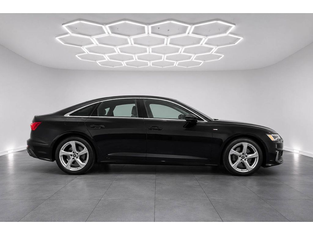2024 Audi A6 Premium Plus