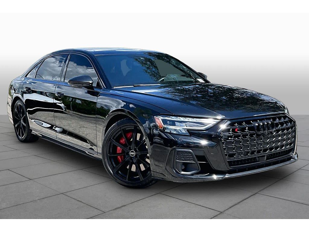 2022 Audi S8