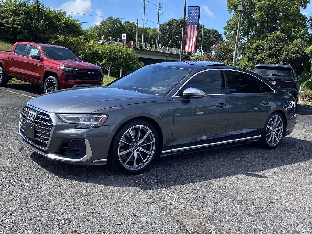 2024 Audi S8 NA