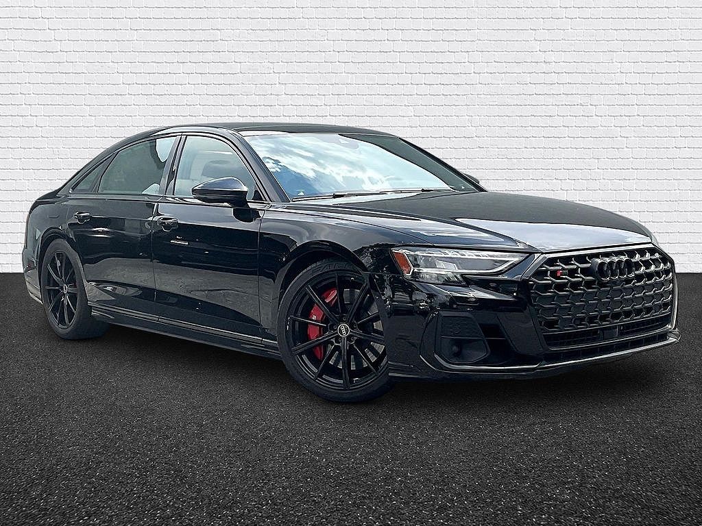 2022 Audi S8