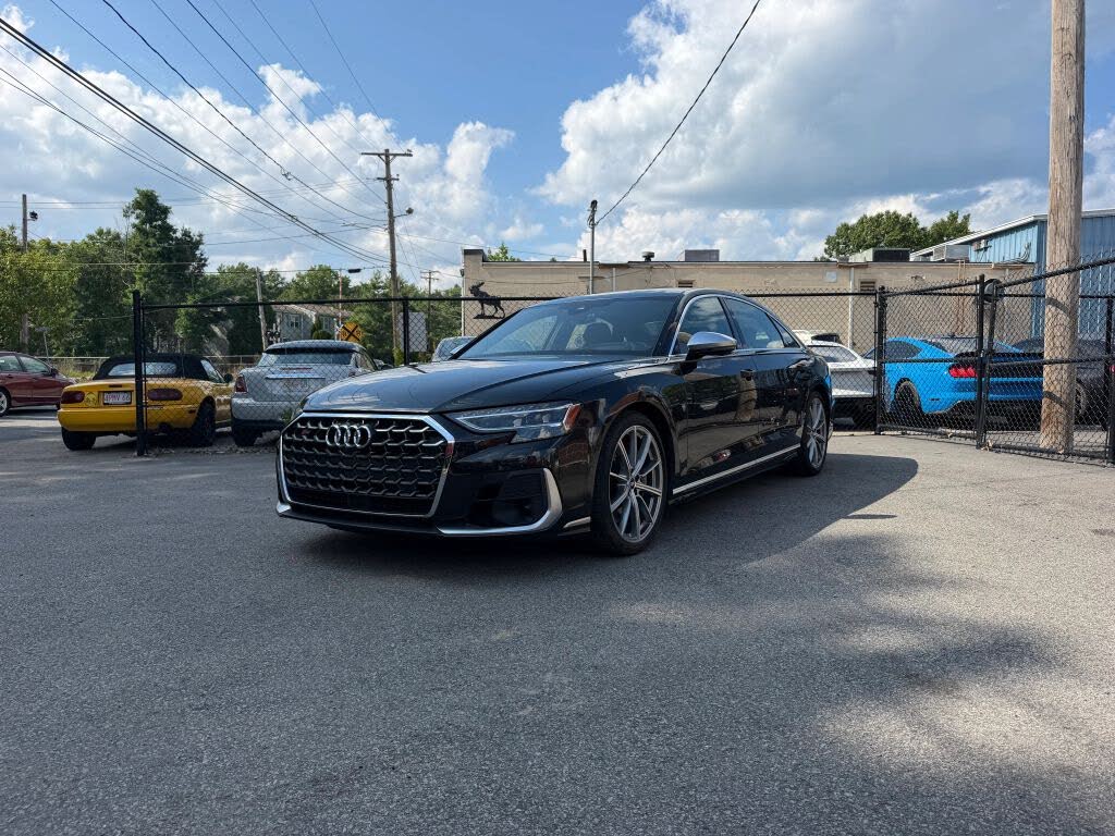2023 Audi S8