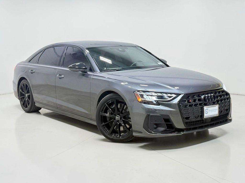 2023 Audi S8