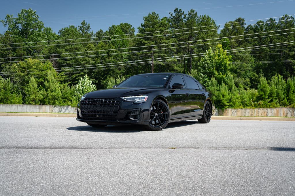 2024 Audi S8