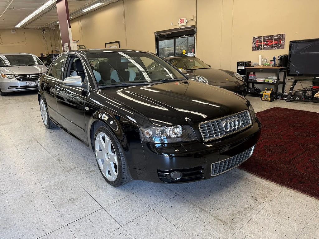 2005 Audi S4 quattro