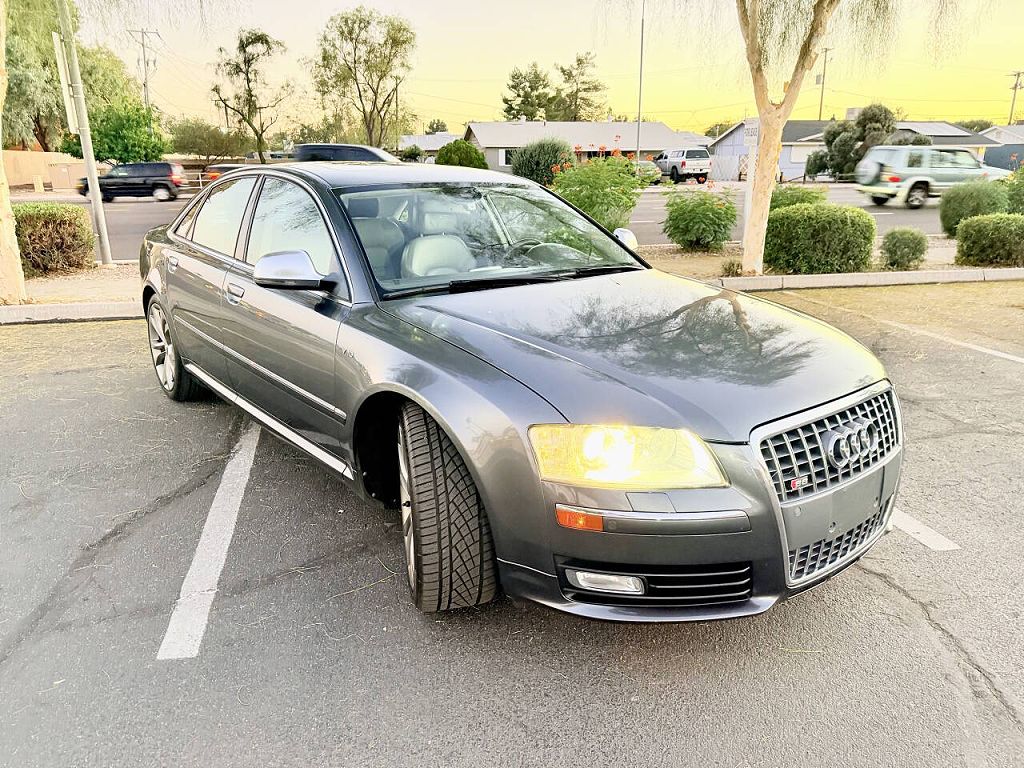 2008 Audi S8 quattro