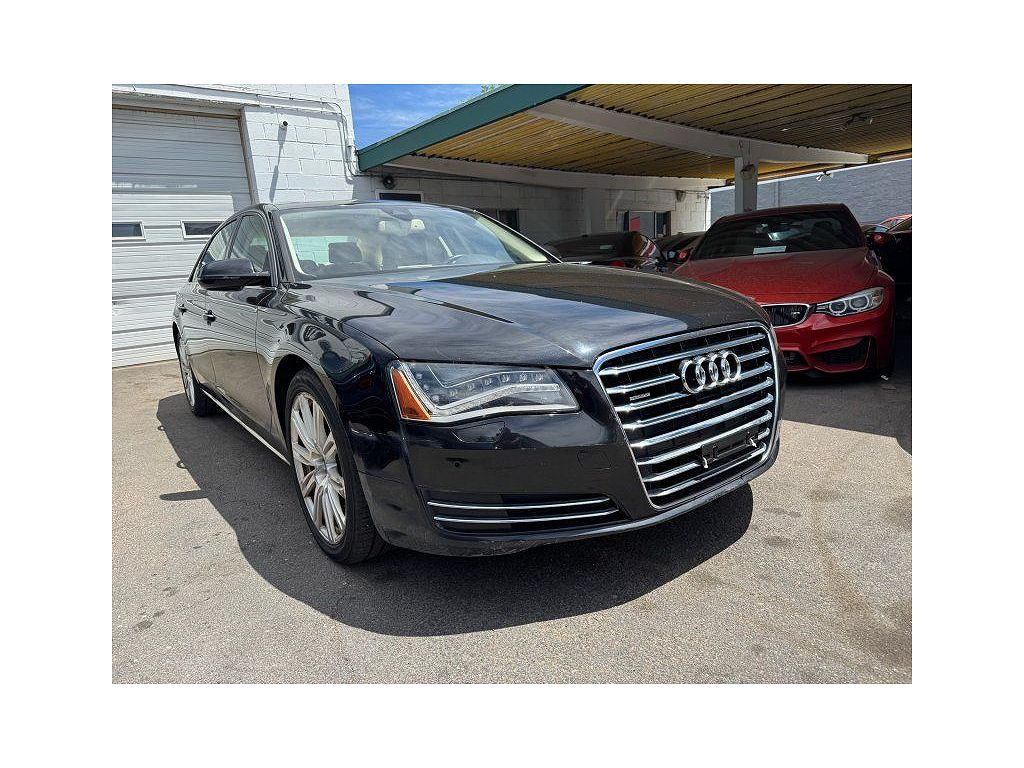 2014 Audi A8