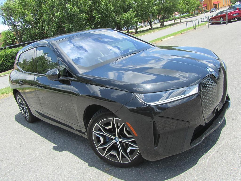 2024 BMW iX xDrive50