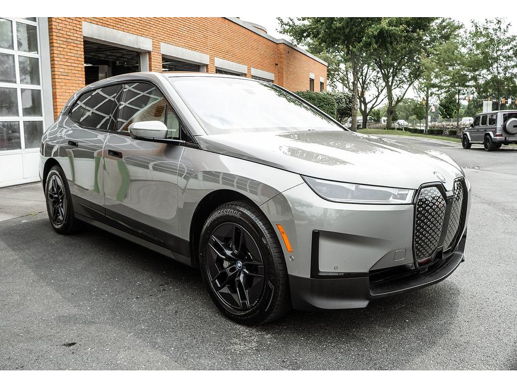2024 BMW iX xDrive50