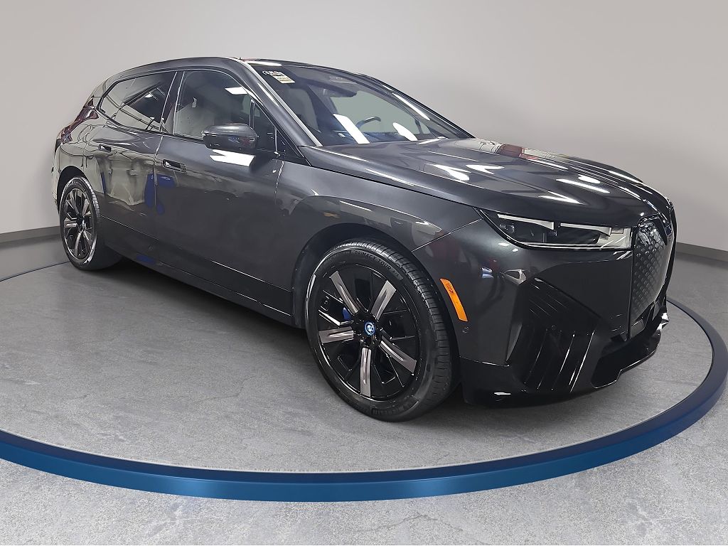 2024 BMW iX xDrive50