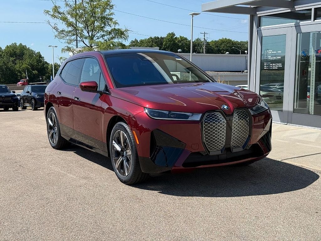 2024 BMW iX xDrive50