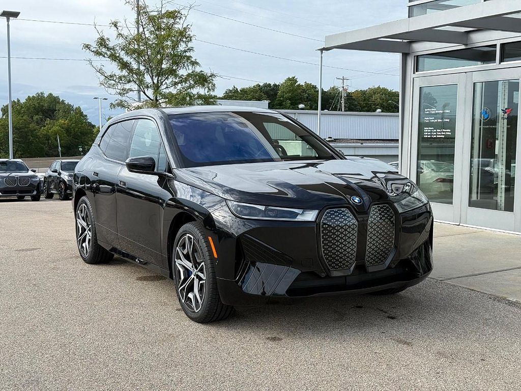 2024 BMW iX xDrive50