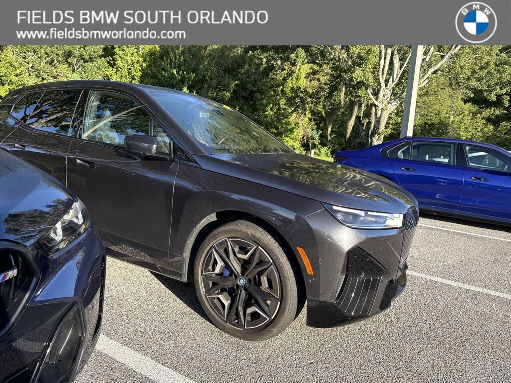 2025 BMW iX xDrive50
