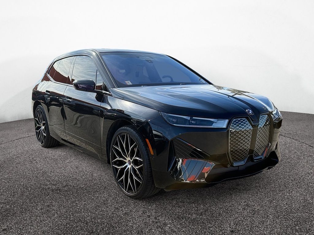 2025 BMW iX xDrive50
