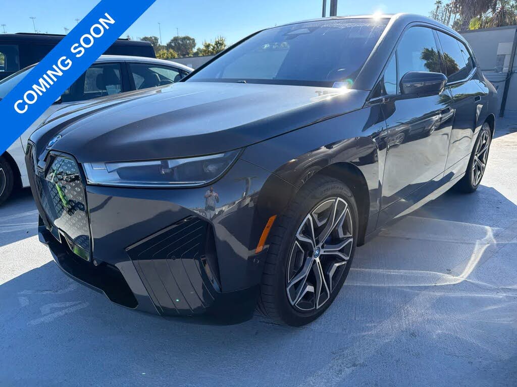 2025 BMW iX xDrive50