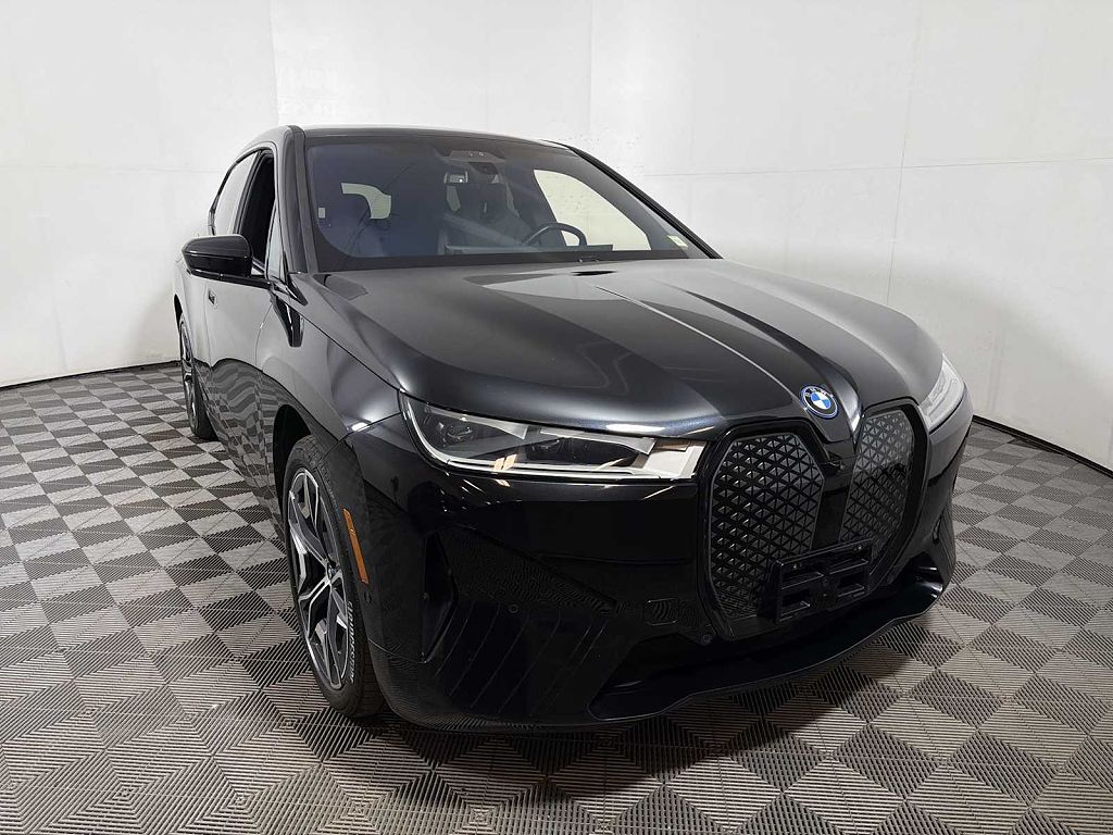 2024 BMW iX xDrive50