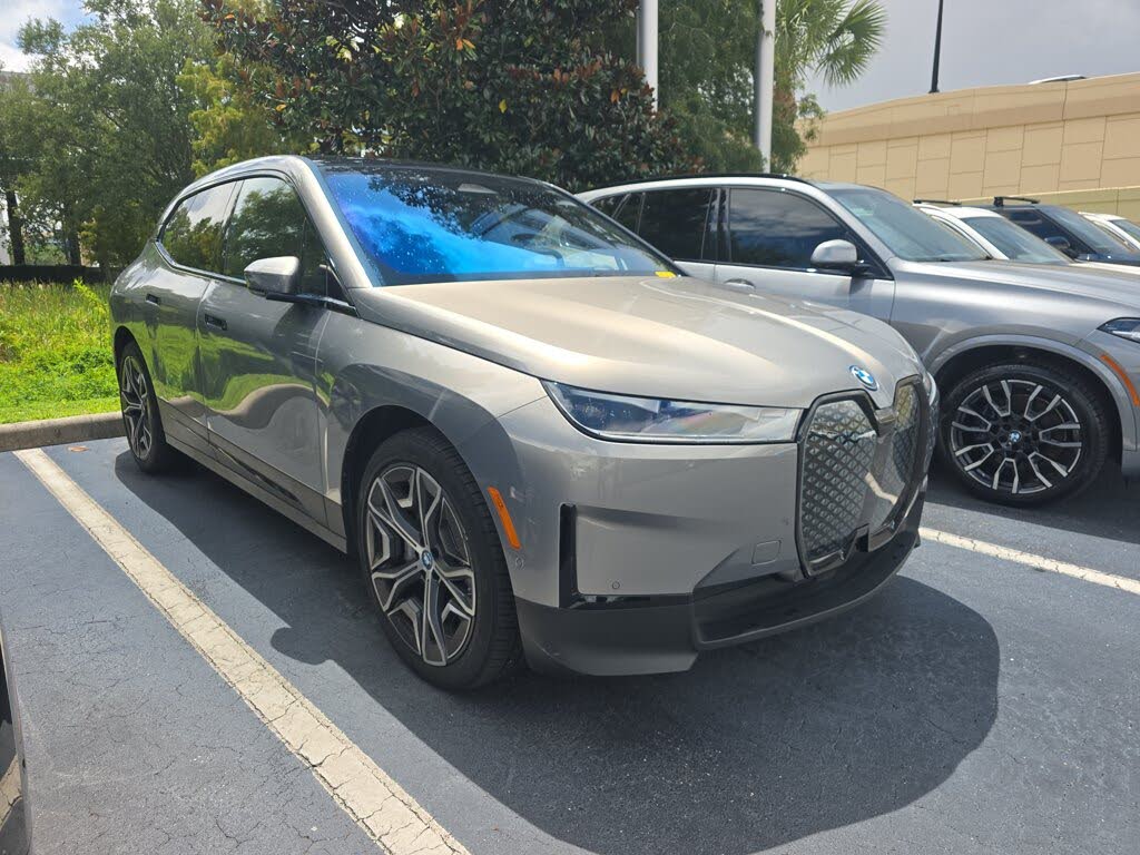 2024 BMW iX xDrive50
