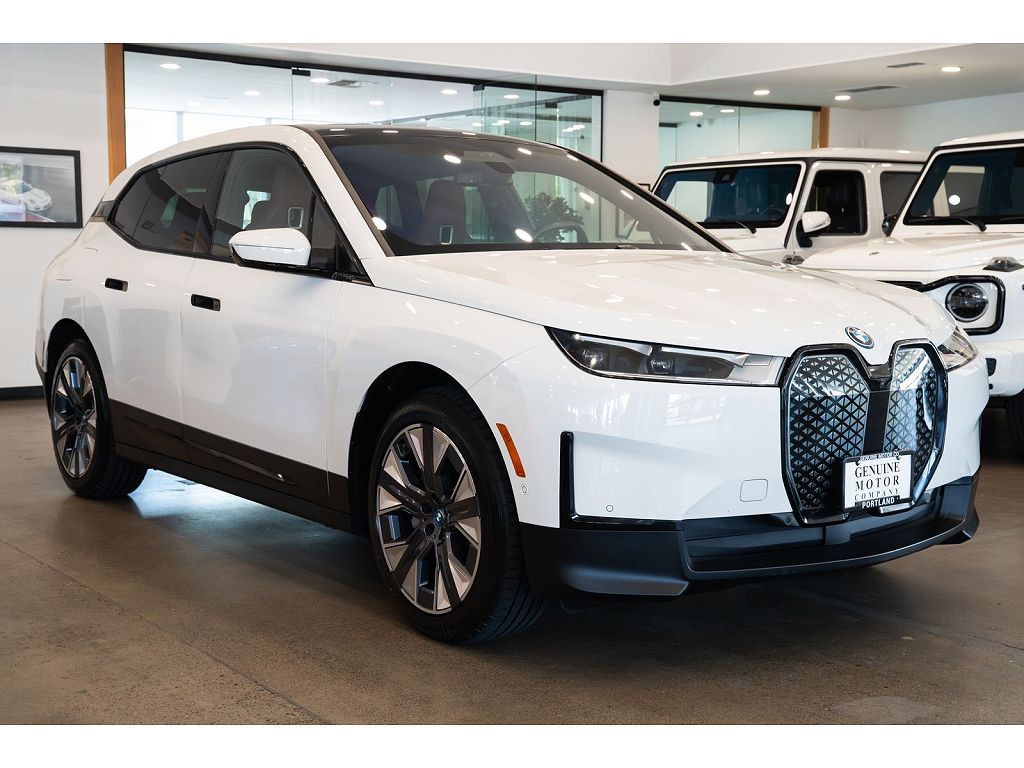 2024 BMW iX xDrive50