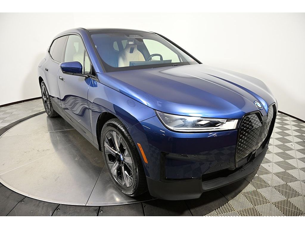 2024 BMW iX xDrive50