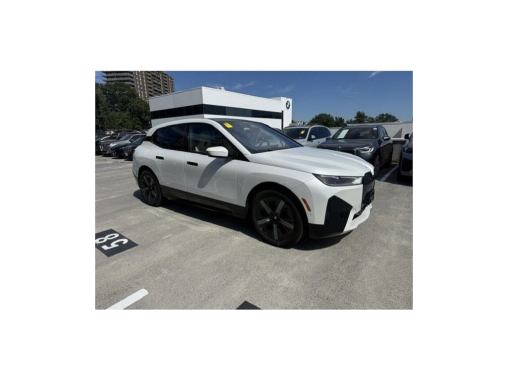 2024 BMW iX xDrive50
