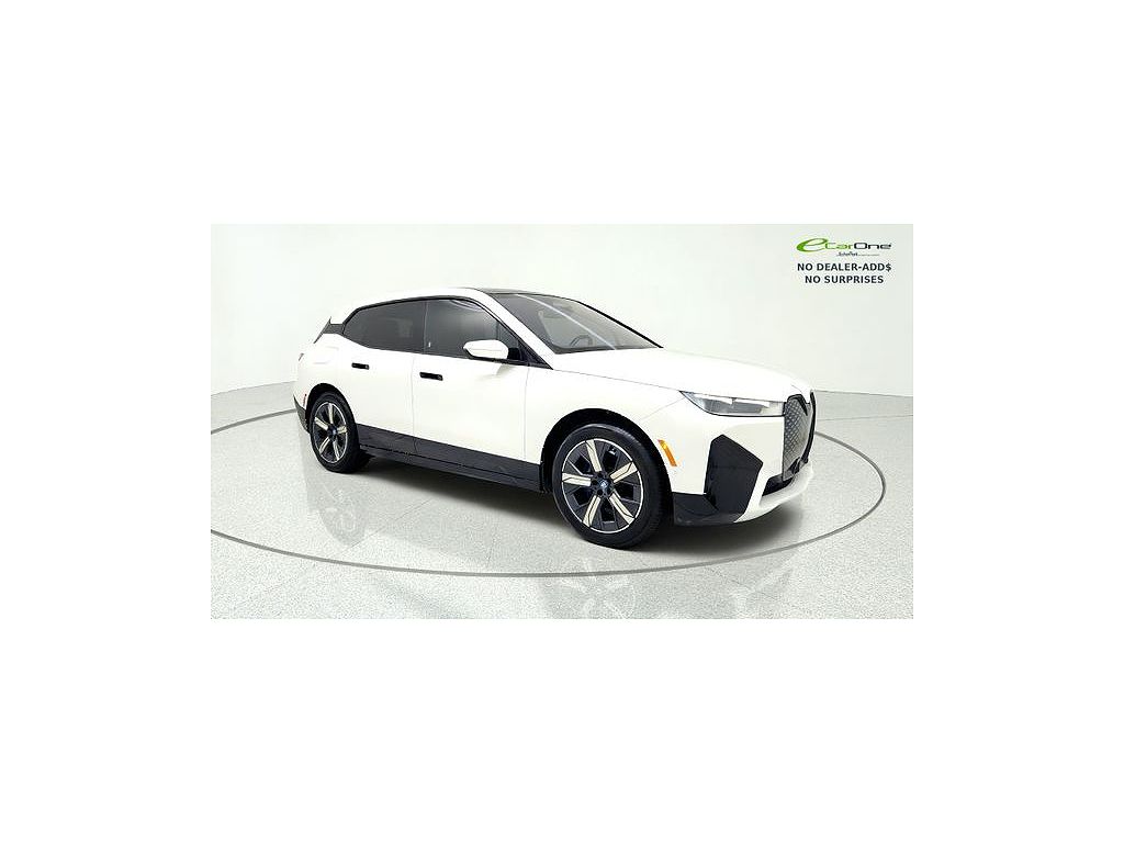 2023 BMW iX xDrive50 | SPORT | WIRELESS CHARGING | HTD STS | 21" WHLS