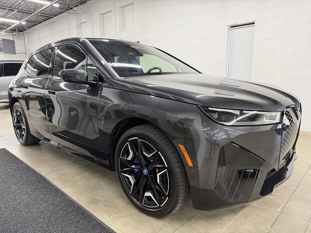 2024 BMW iX xDrive50