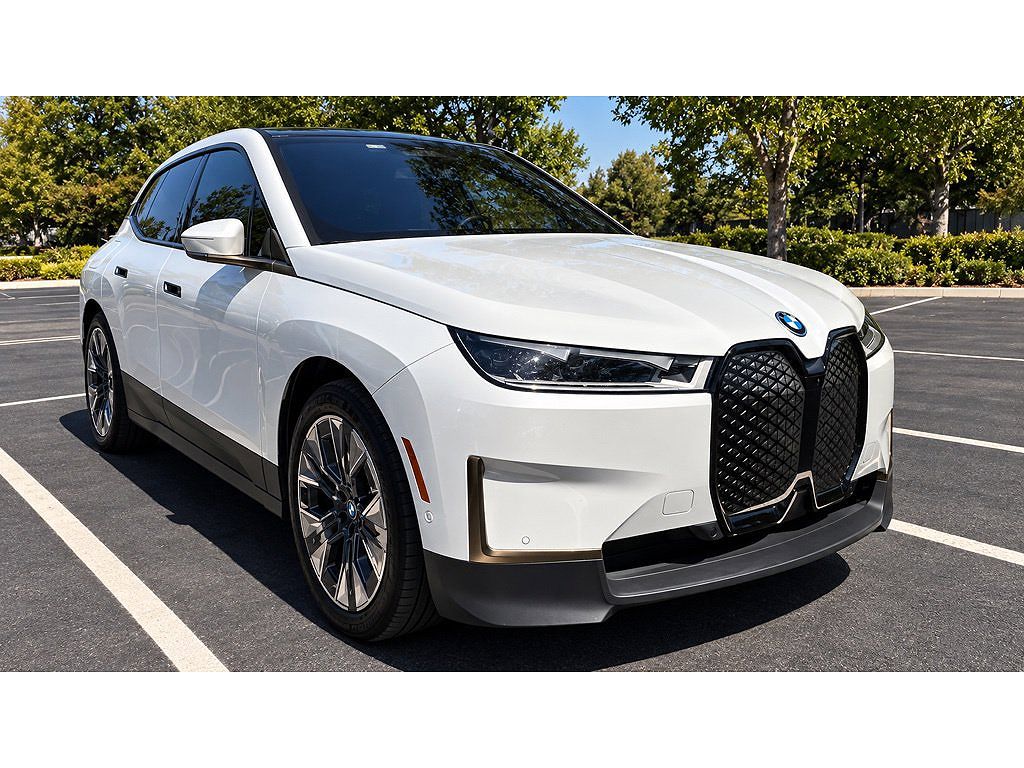 2024 BMW iX xDrive50