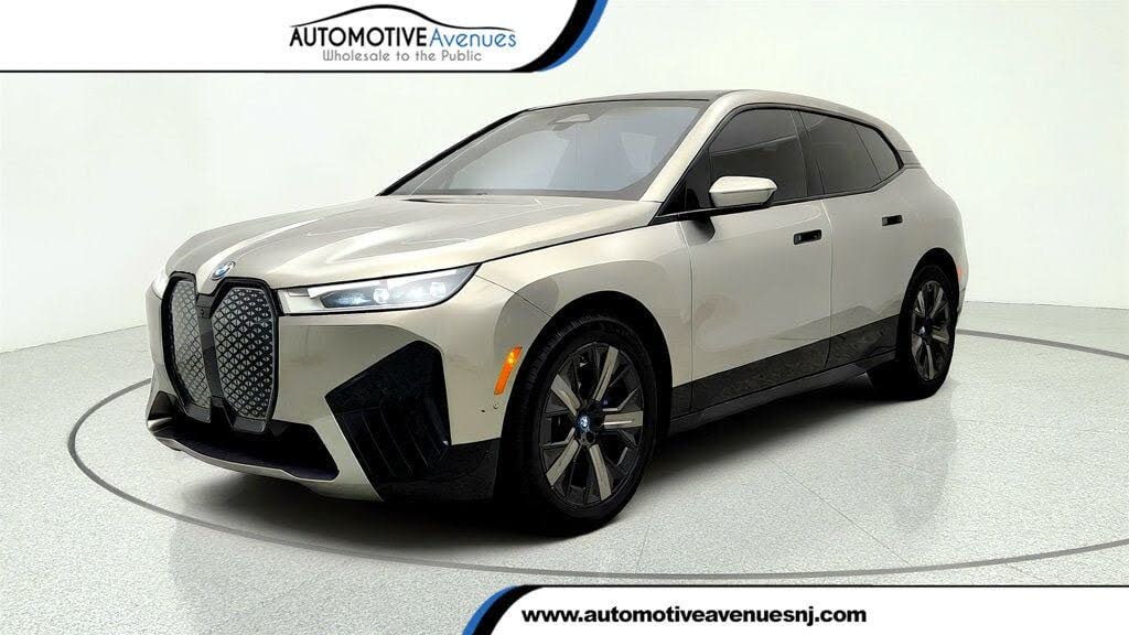 2025 BMW iX xDrive50