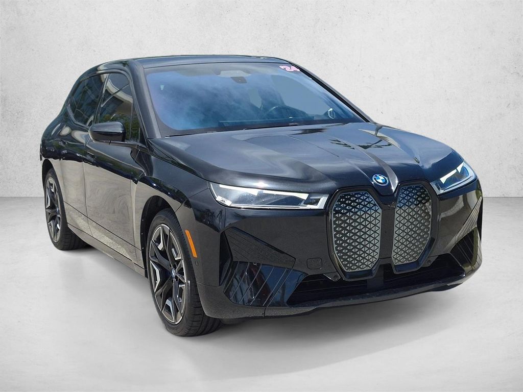 2024 BMW iX xDrive50