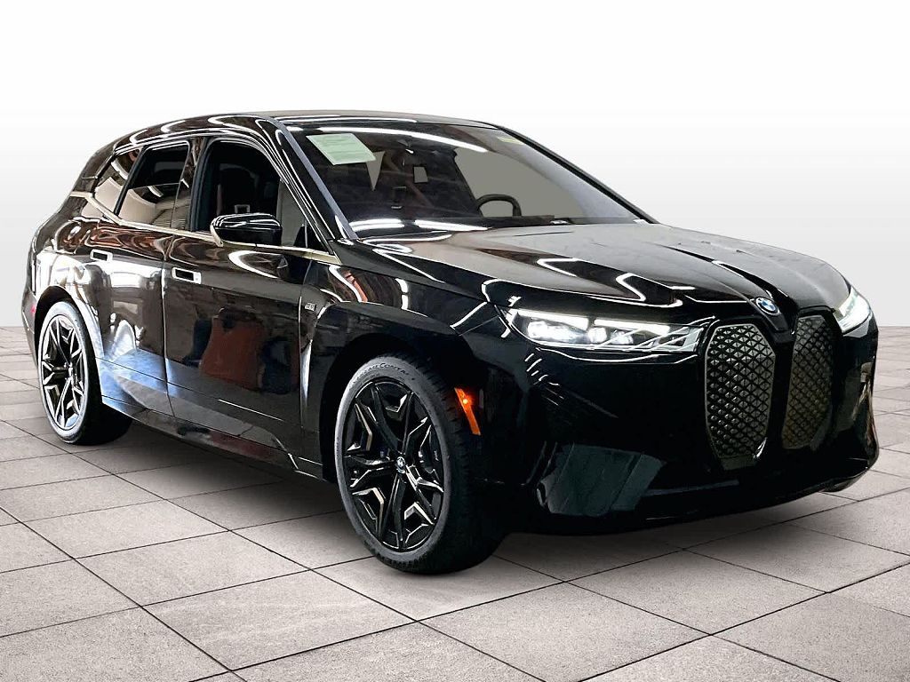 2023 BMW iX M60