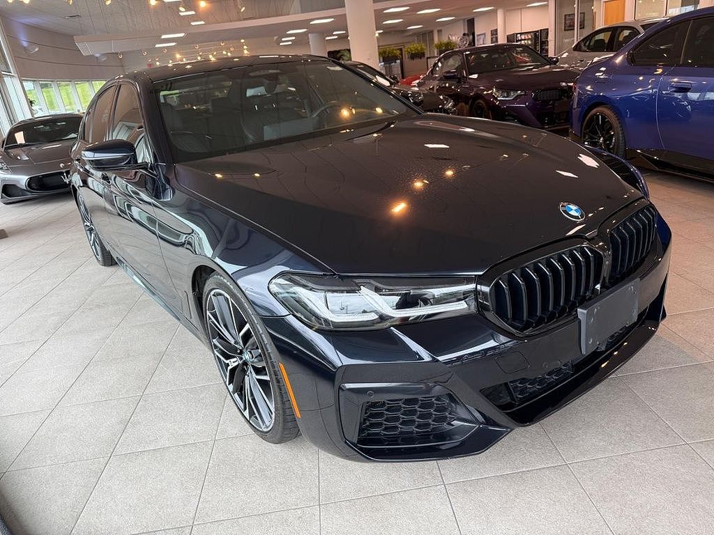2022 BMW 5 Series M550i xDrive