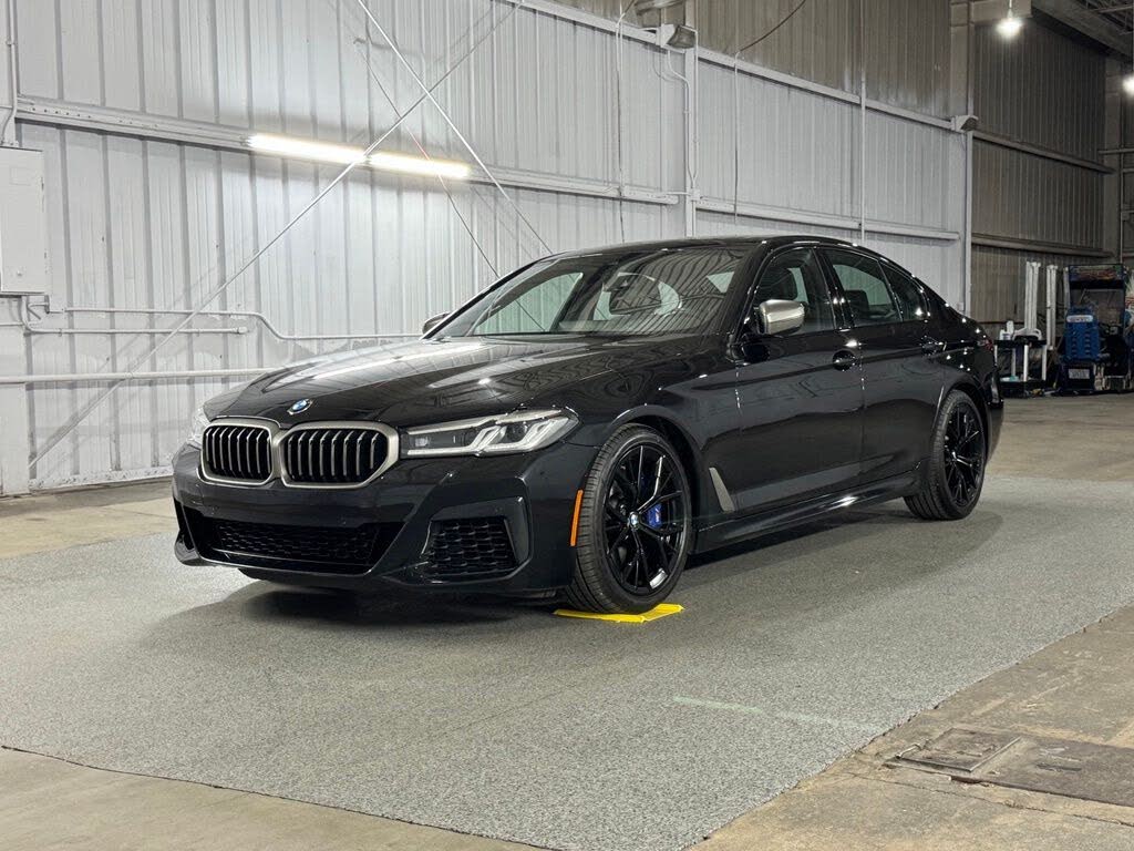 2023 BMW 5 Series M550i xDrive