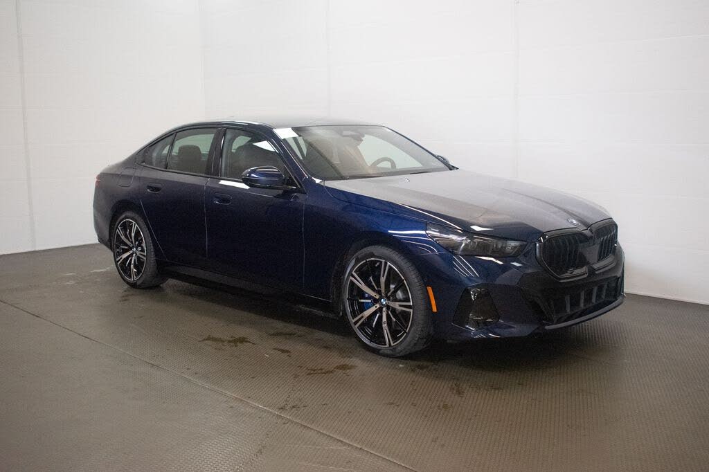 2027 BMW 5 Series 550e xDrive