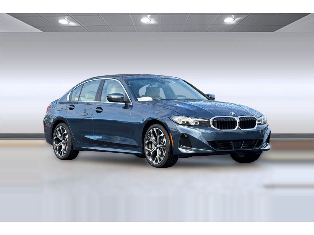 2026 BMW 330i 330i