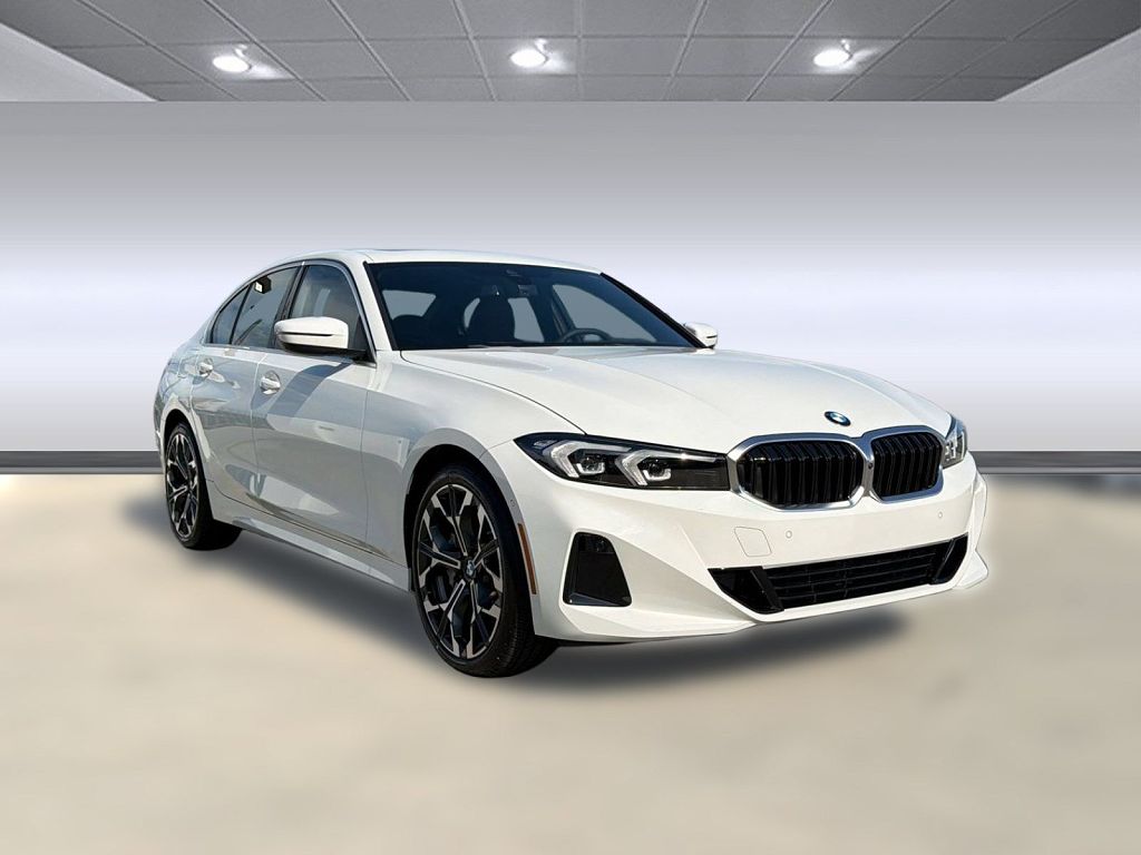 2026 BMW 330i 330i