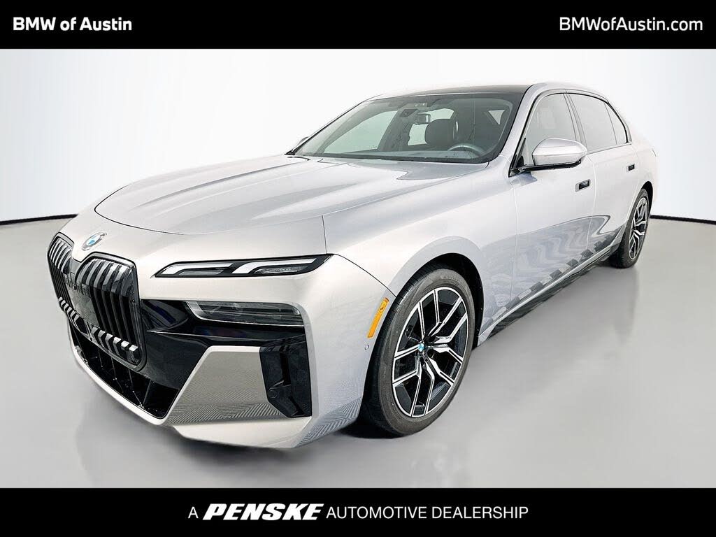 2023 BMW 7 Series 740i