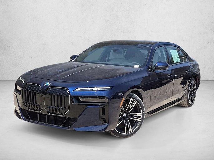 2026 BMW 7 Series 740i