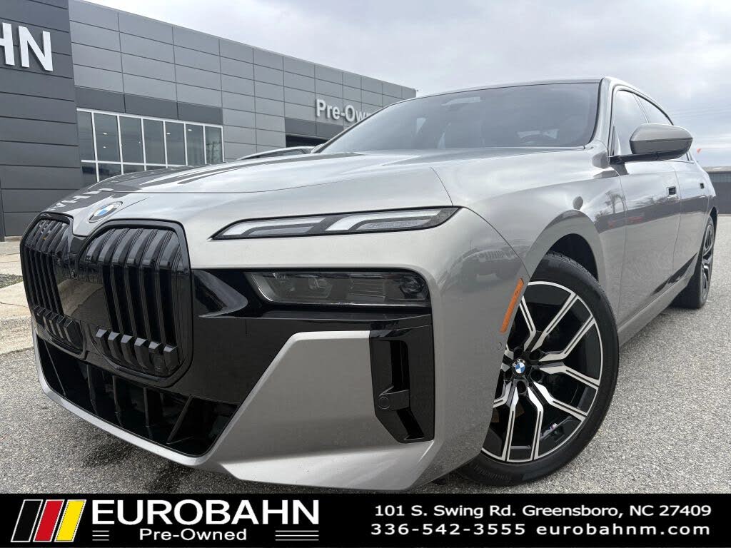 2023 BMW 7 Series 740i